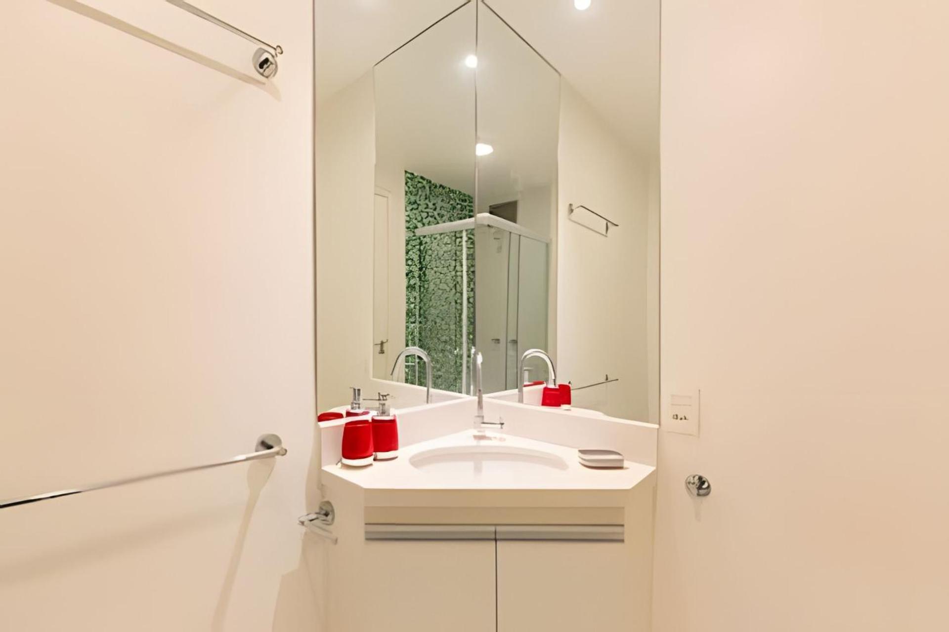 Apartment Easy Star - Belo Apto C/vaga, Varanda E 2 Dorms No Itaim Bibi - Qg01i Sao Paulo